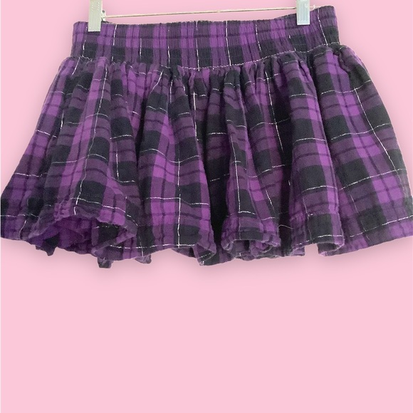 Pink skort, Fashion  Bug tank pre owned condition - Picture 2 of 5